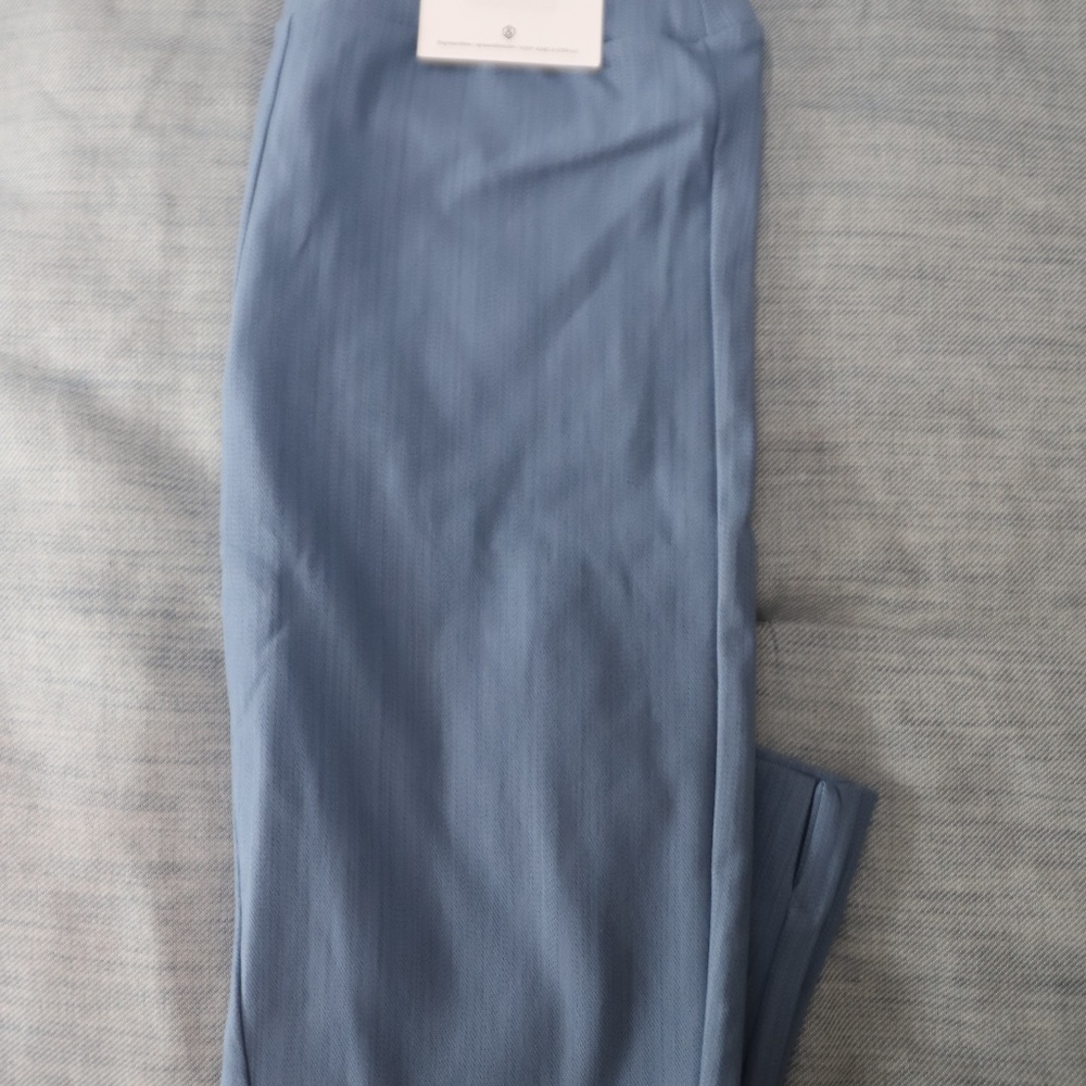 BNWT Agnes and Dora Pixie Crop Jeggings